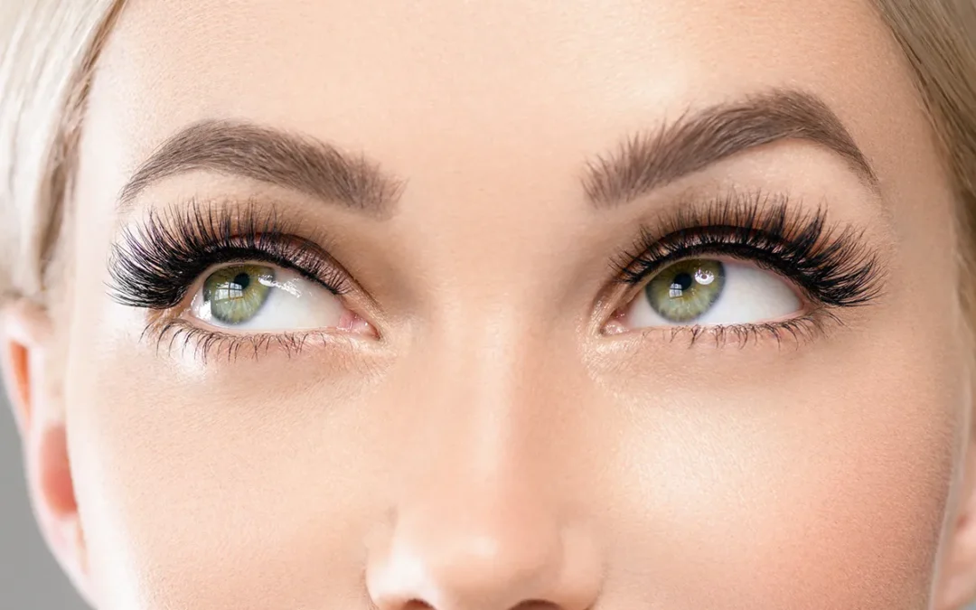 Treatments To Amplify Your Eyebrows and Eyelashes